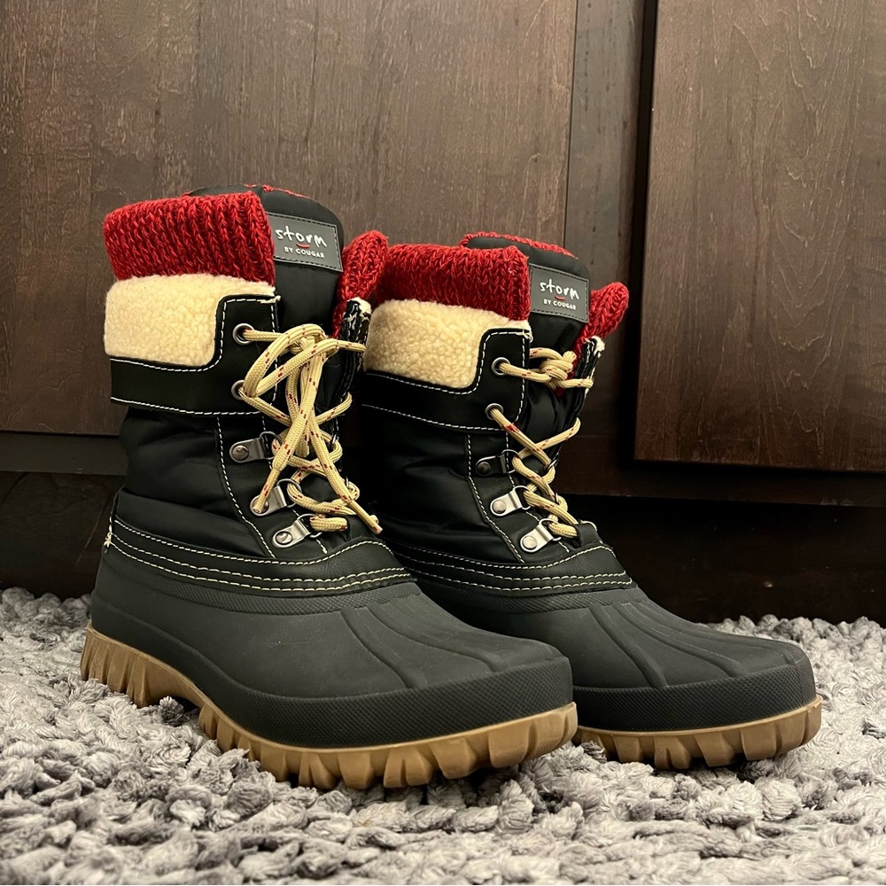Cougar lace-up & knit Winter Ankle Boot